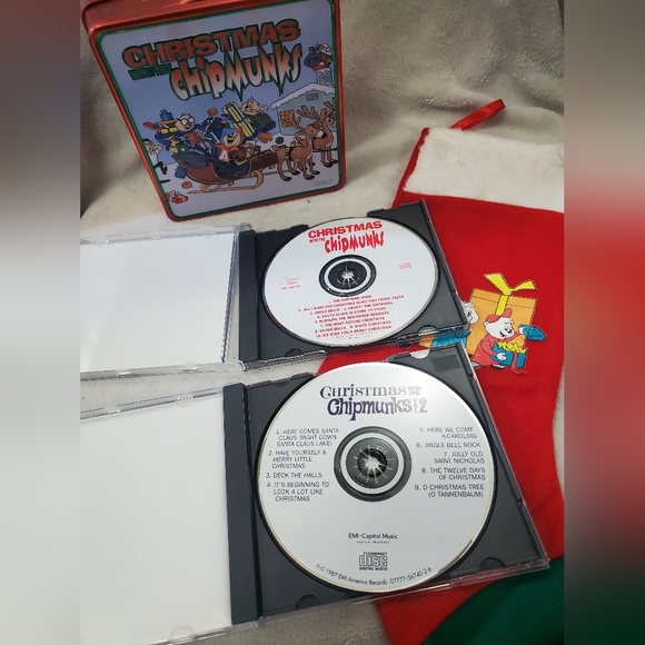 Christmas with the Chipmunks Collectible CD set and Stocking - Picture 4 of 4